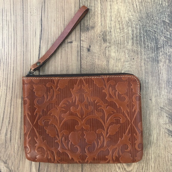 Patricia Nash Handbags - SOLD Patricia Nash Large Tooled Leather Wristlet Clutch